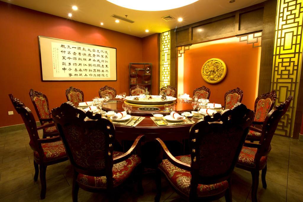 The Royal Fortune Hotel Shenyang Eksteriør billede